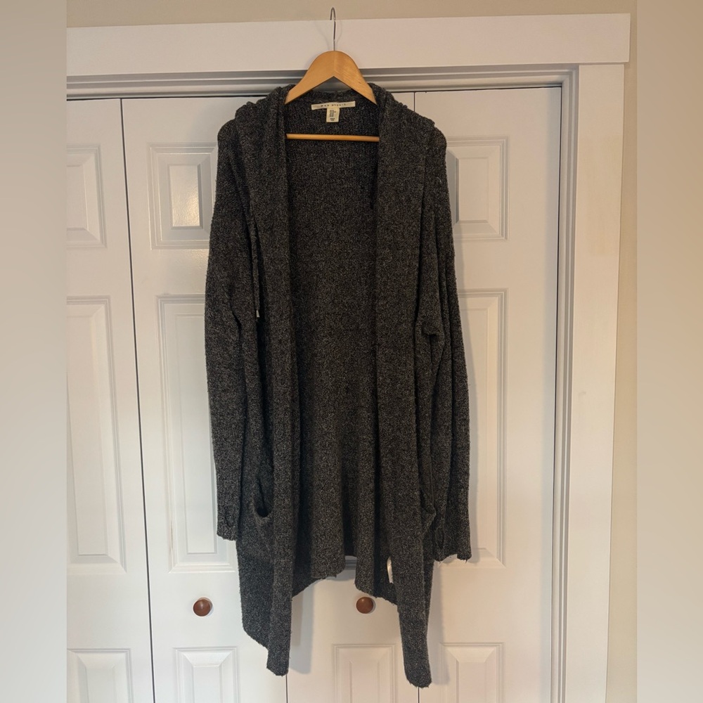 Max Studio women’s hooded sweater cardigan, black with hints of white/gray